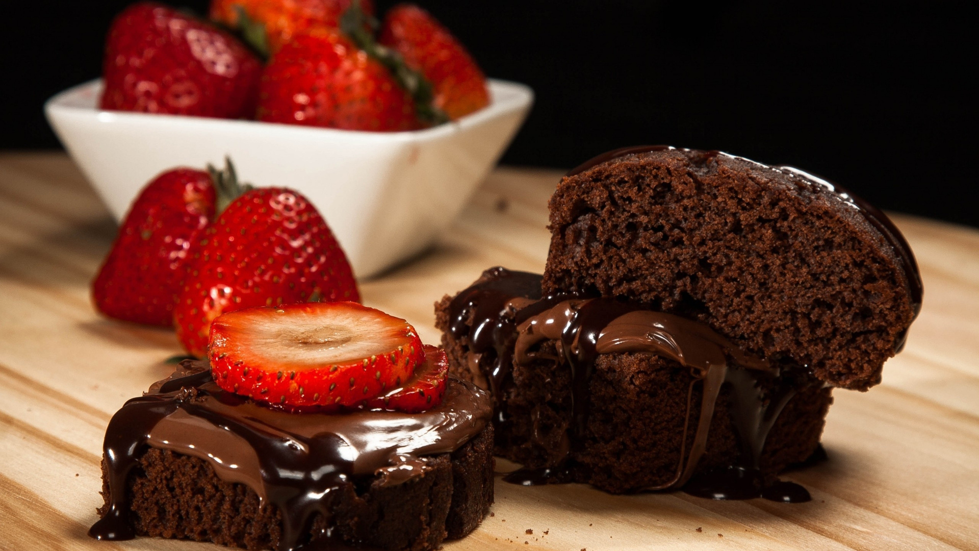 Chocolate Cake with Strawberries